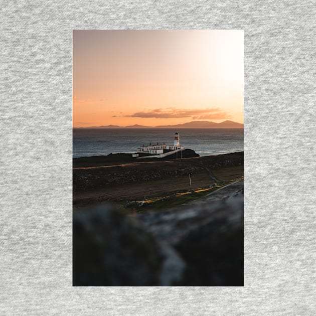 Neist Point Lighhouse in Isle of Skye Scotland by Danny Wanders